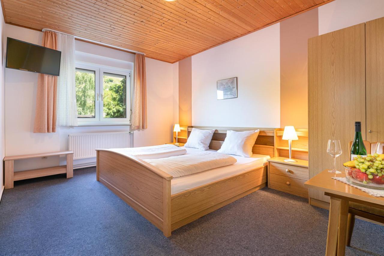 Hotel Deis Senheim Esterno foto